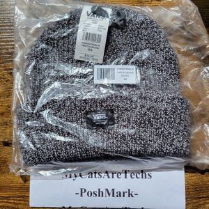 Vans Twisted Beanie Brand New W/Tags! Very Nice Material! Great for outdoors!